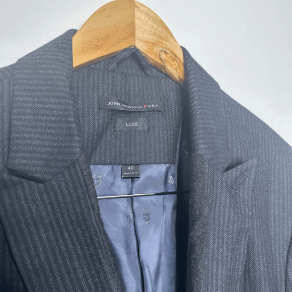 JOHN VARVATOS USA LUXE Striped Jacquard Peak-Lapel Sport Coat pinstripe mens 40 - Picture 4 of 6